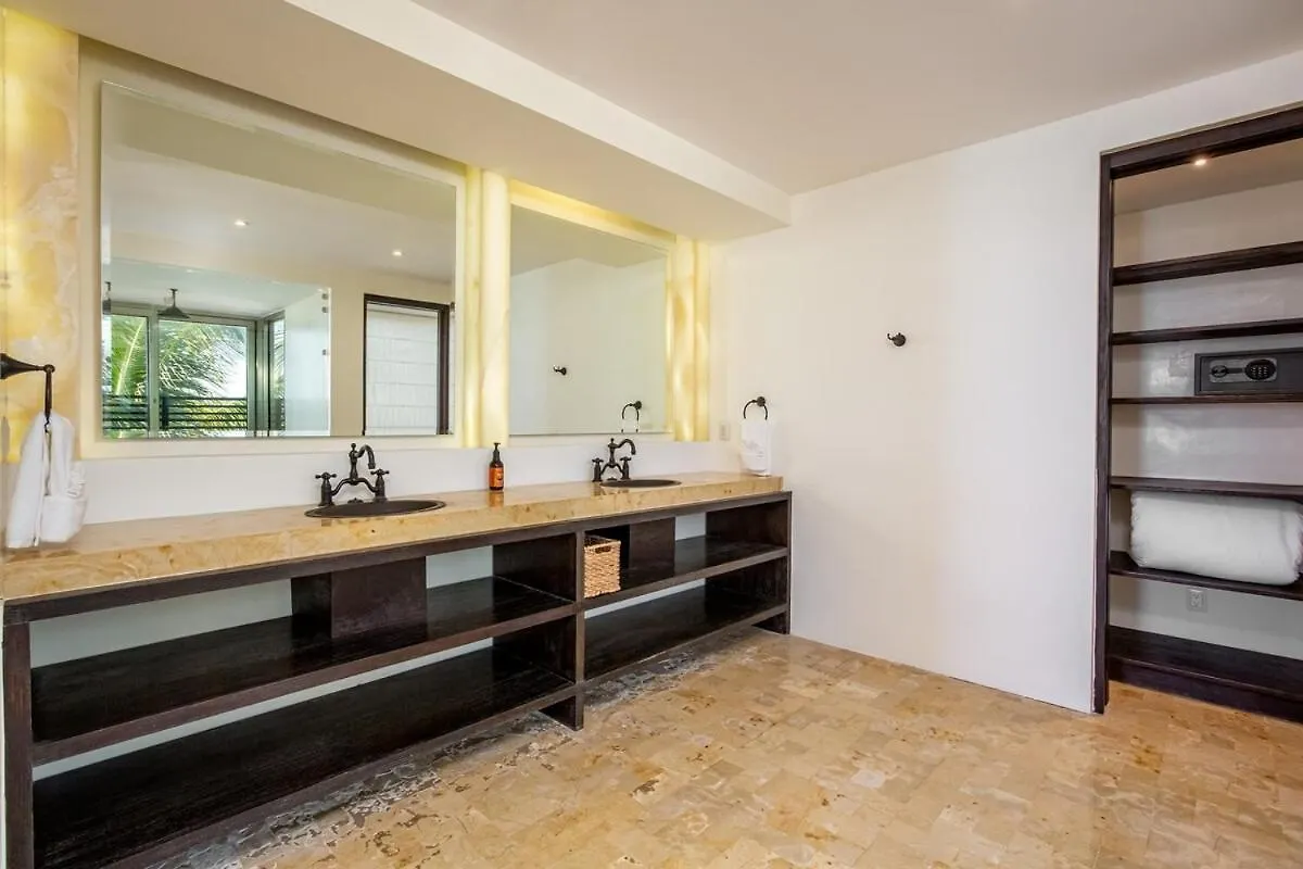 Villa Asisi, Luxury Beachfront In Xpu-Ha Haven 0*, Xpu Ha Mexico