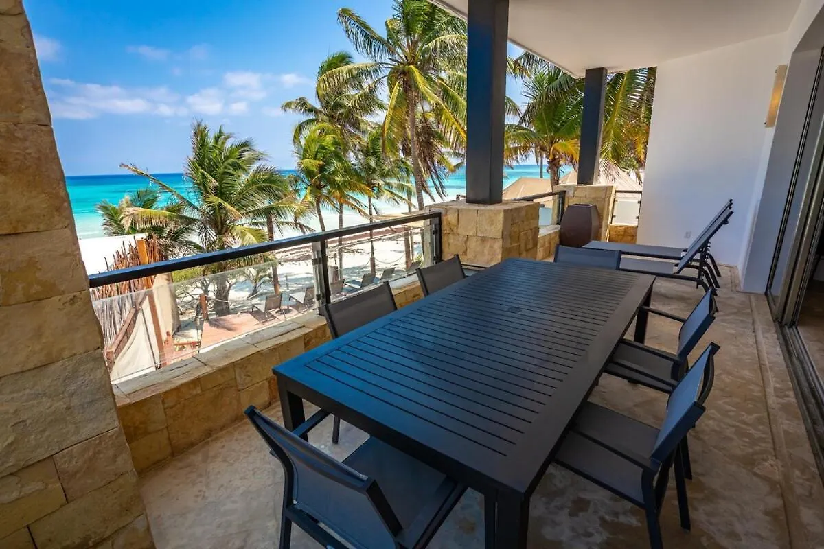 Villa Asisi, Luxury Beachfront In Xpu-Ha Haven