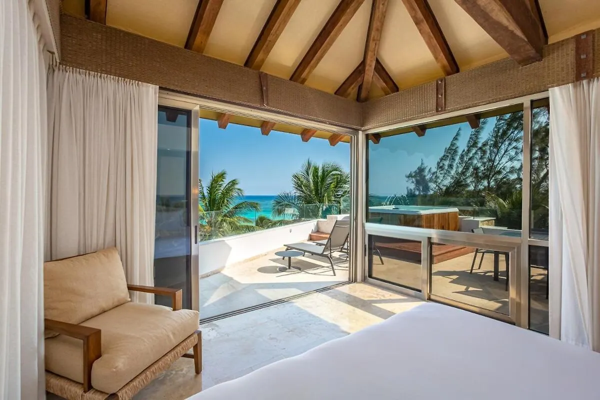 Villa Asisi, Luxury Beachfront In Xpu-Ha Haven