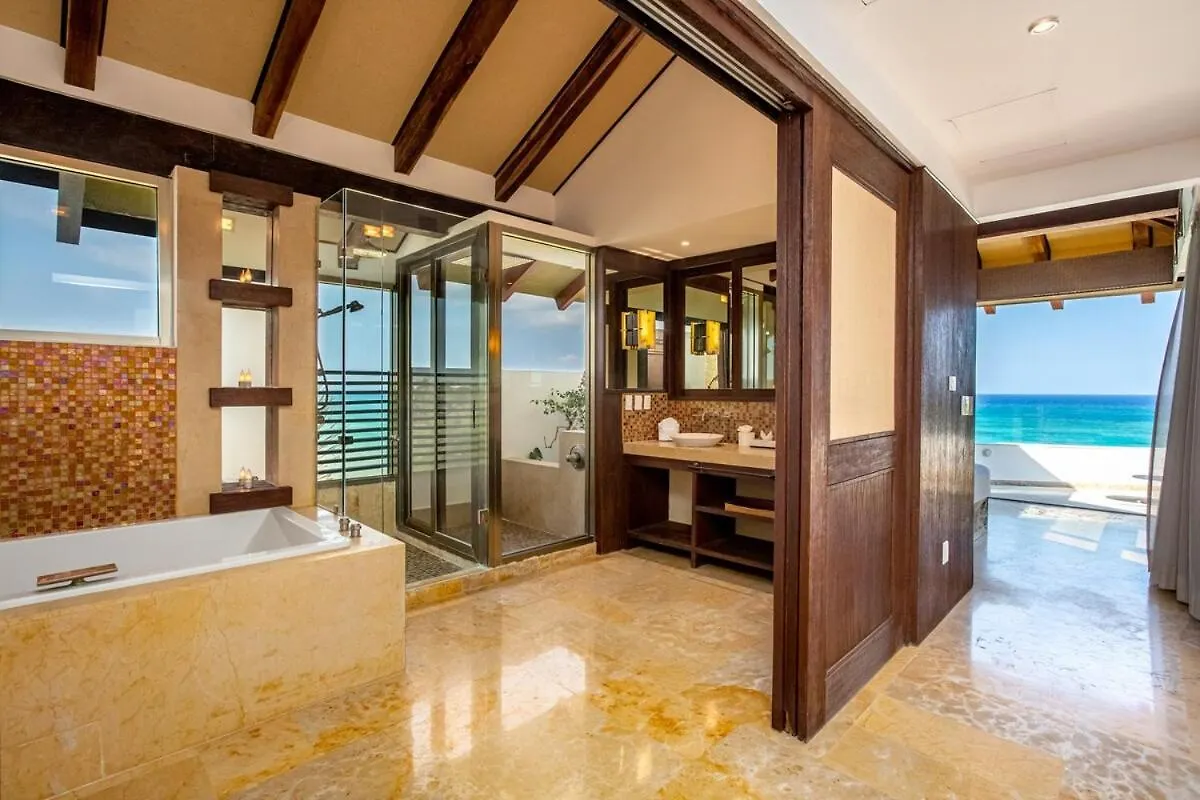 Villa Asisi, Luxury Beachfront In Xpu-Ha Haven