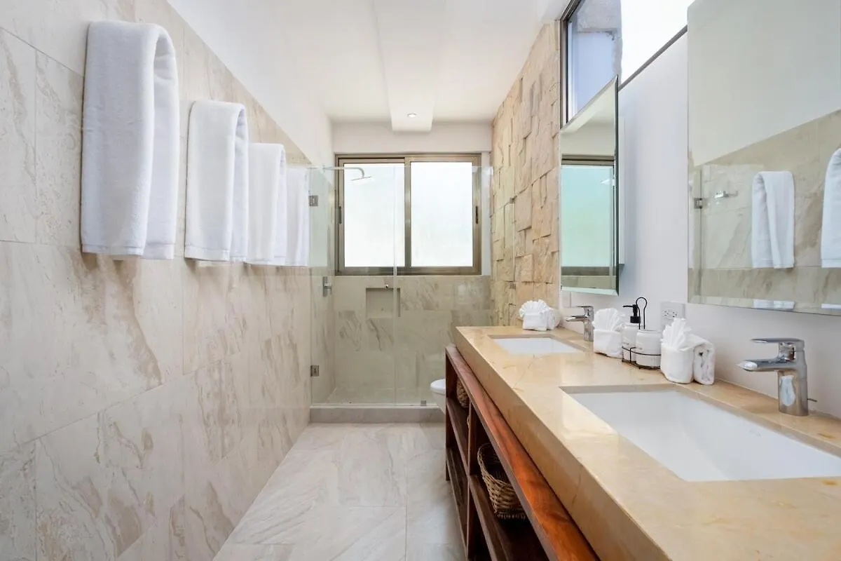 Villa Asisi, Luxury Beachfront In Xpu-Ha Haven Mexico