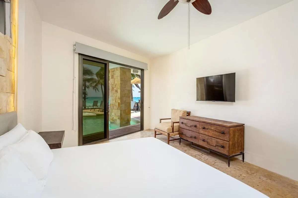 Villa Asisi, Luxury Beachfront In Xpu-Ha Haven